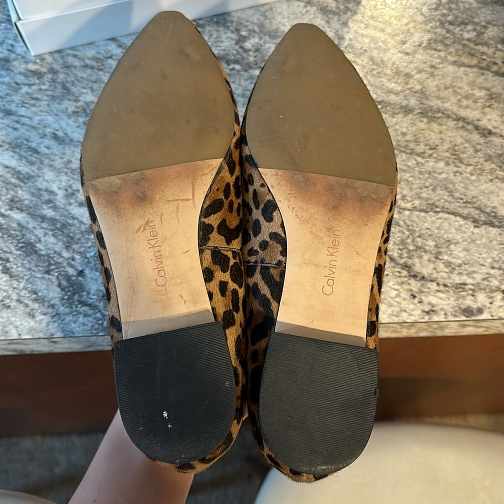 Calvin Klein leopard loafers - Picture 7 of 9